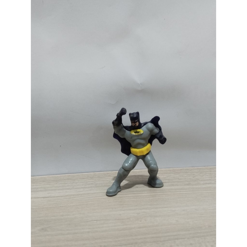 Mainan figure Batman ori DC