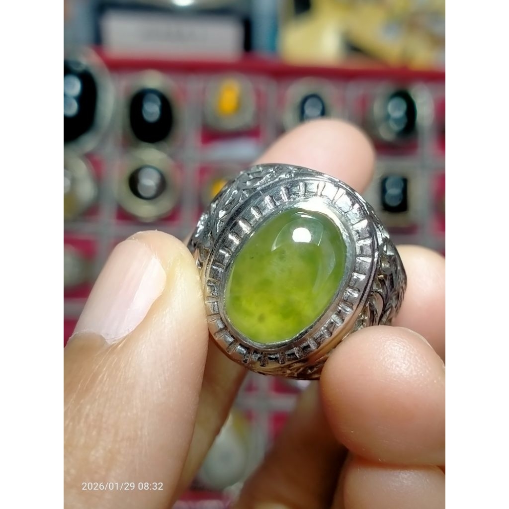 batu cincin lumut idocrase sungai dareh kumbang jati