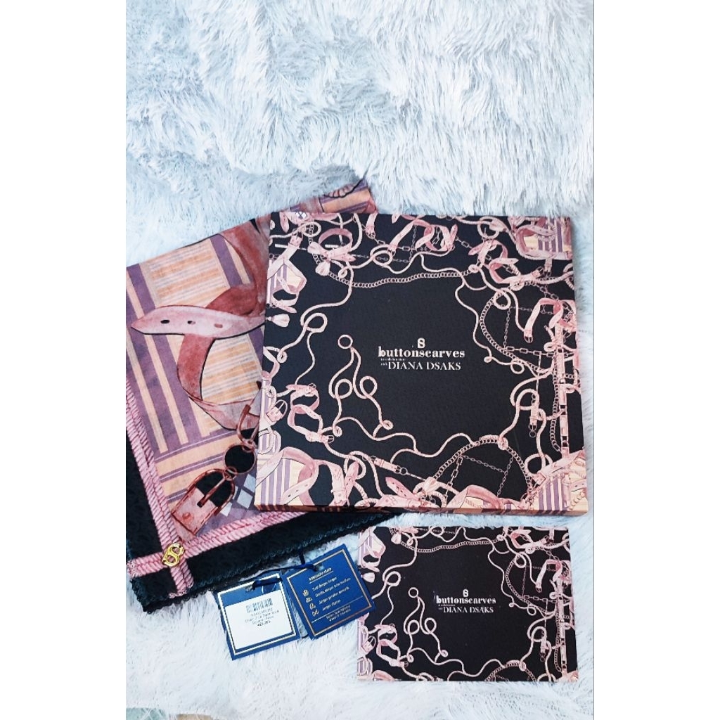 scraf chain 2 Buttonscraves