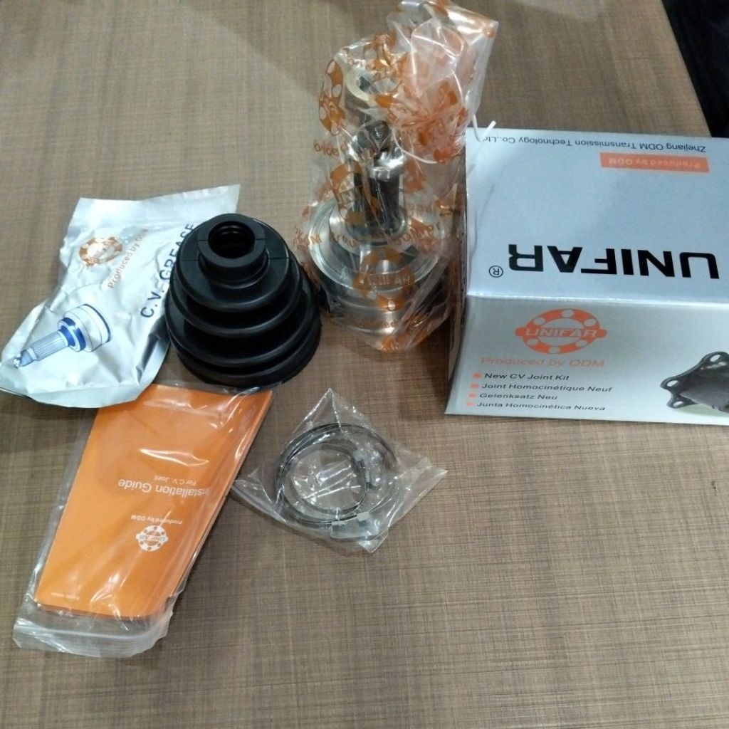 CV,joint luar starlet 1,3