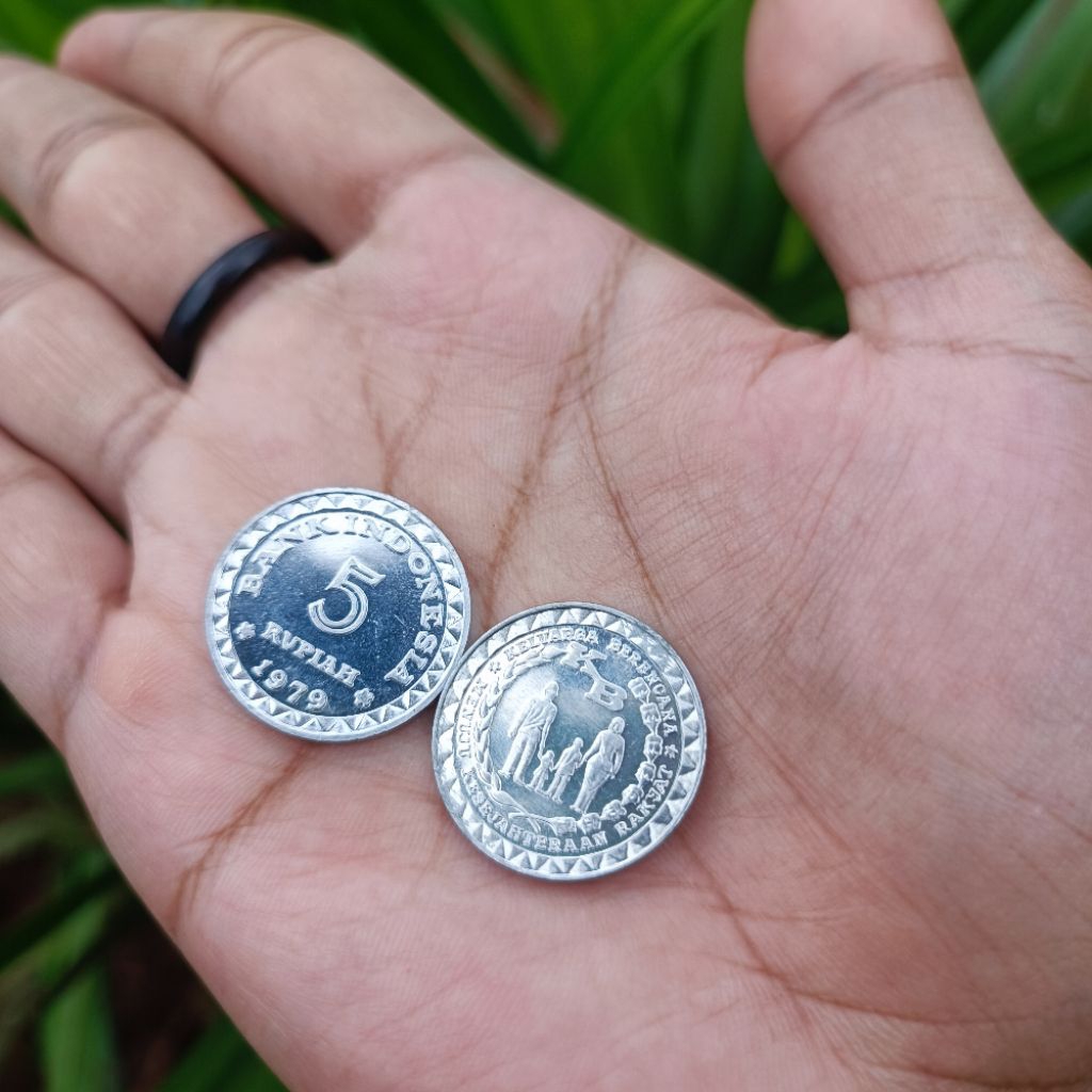 Uang Koin Kuno 5 Rupiah KB 1979