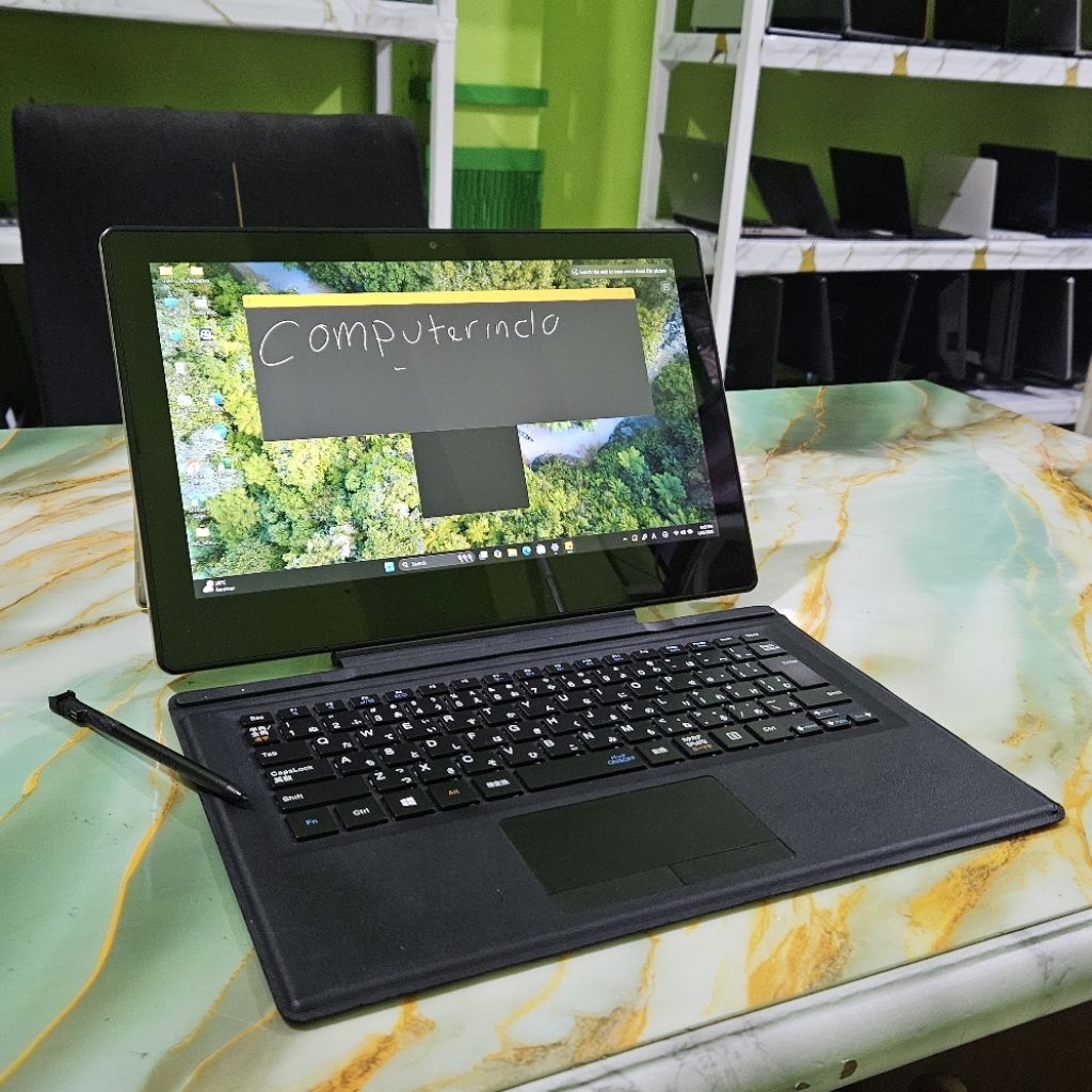 Laptop/Tablet Pc 2in 1 - With pen Stylus - Core i5 gen7 - Nec