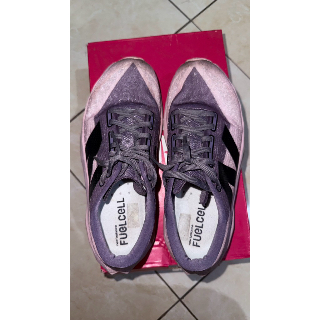 New Balance FuelCell Rebel V4 Woman size 40