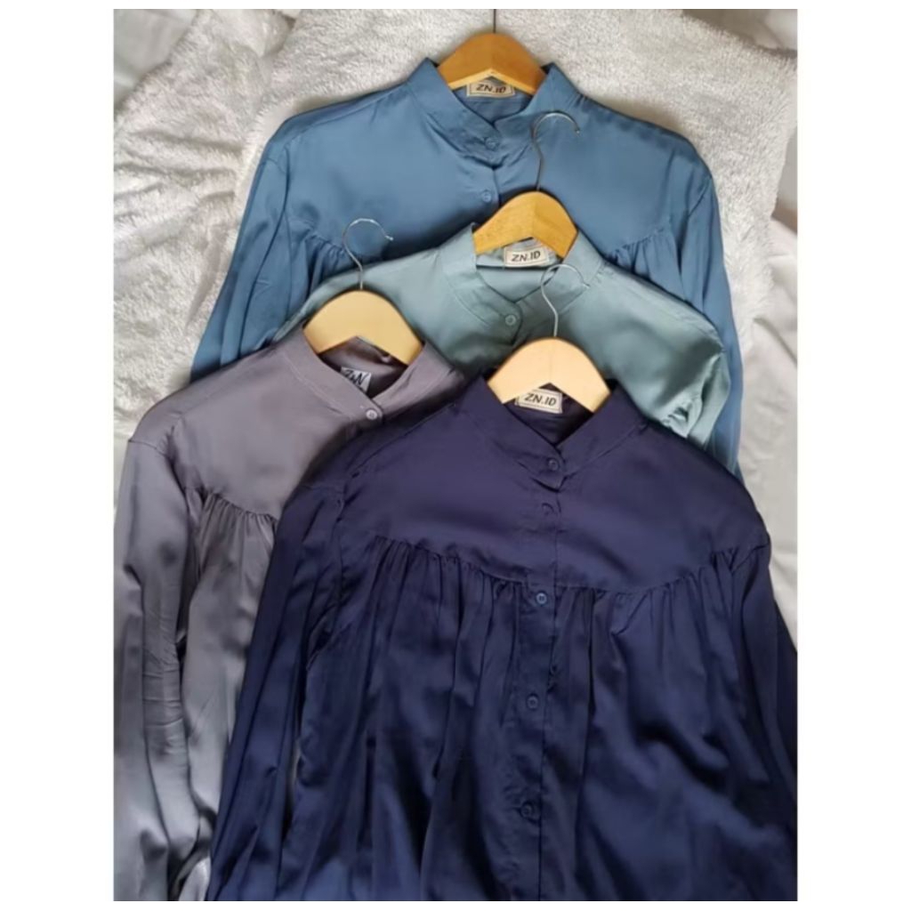 blouse wanita warna sage green ( preloved)