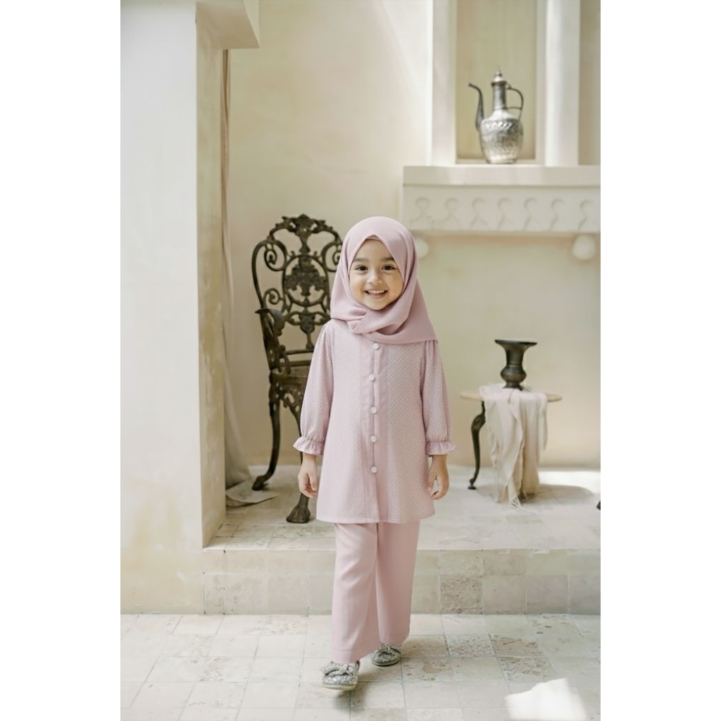Dialogue Baby Apparel - Raya Collection - Setelan Tunik Bayi Tasyi Set Hijab - Baju Muslim Anak Pere