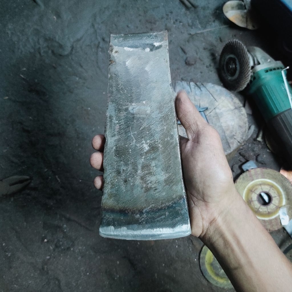 kapak belah kayu ukuran besar