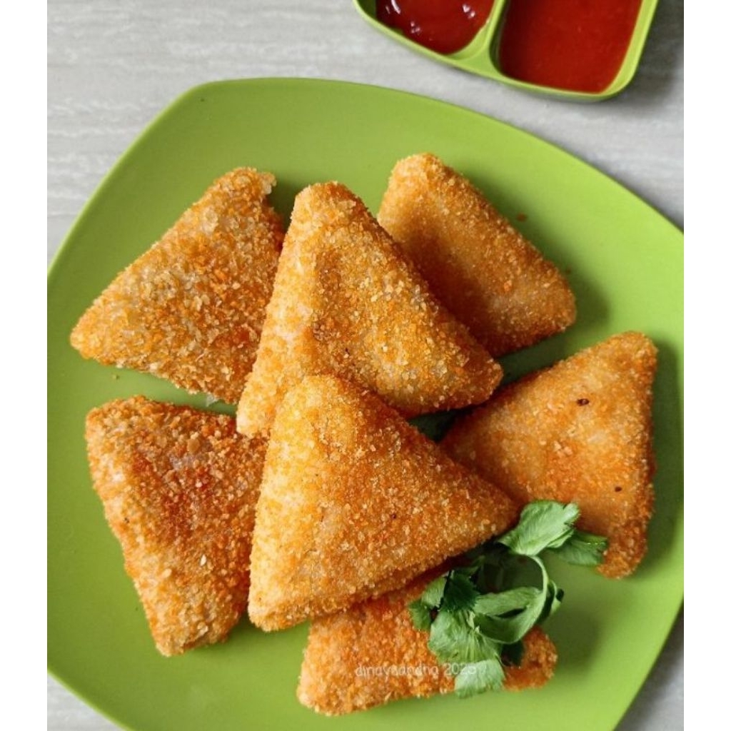 Risol mayo segitiga bermuda