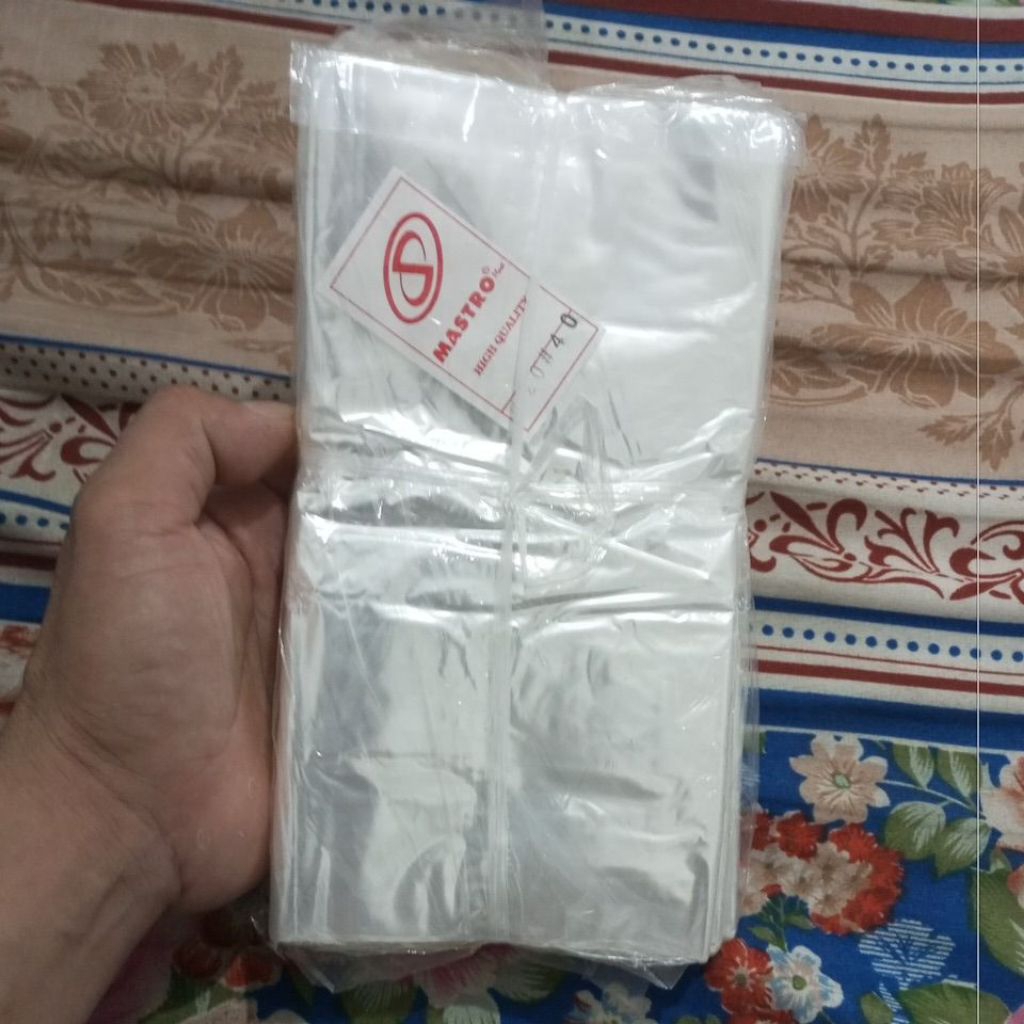 PLASTIK TAHU/TEMPE UKURAN 20x40 MERK MASTRO