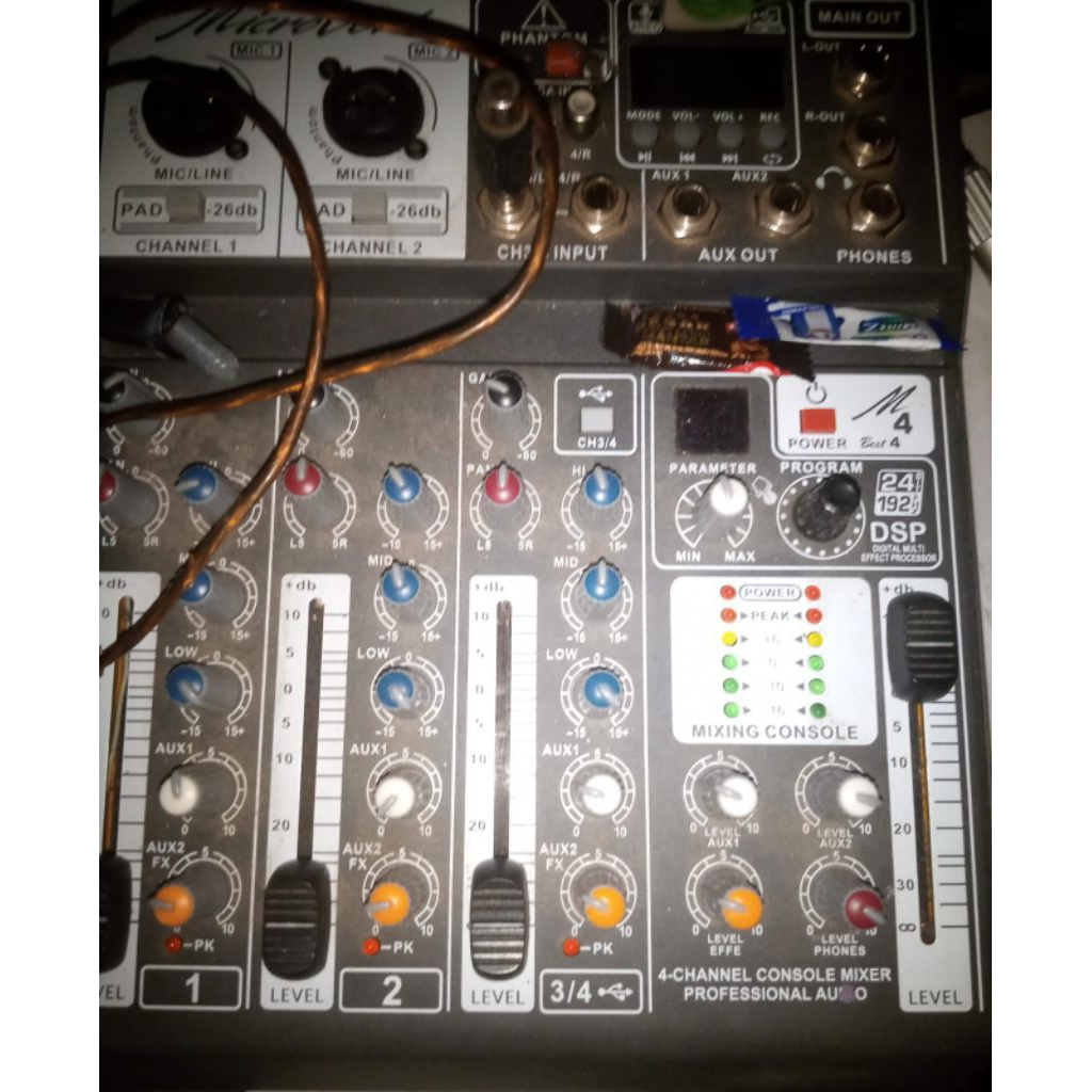 mixer audio 4ch microverb4