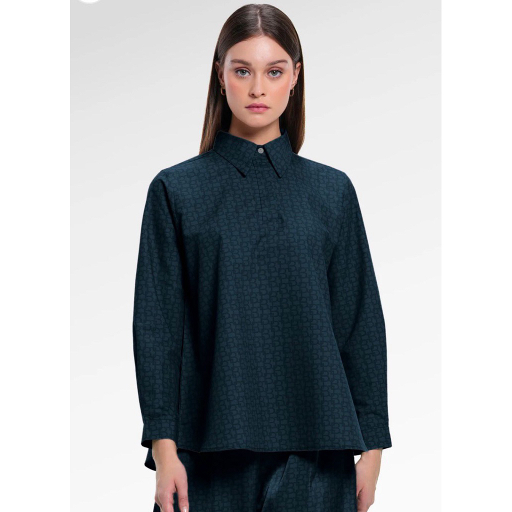 Monogram Shirt Benang Jarum