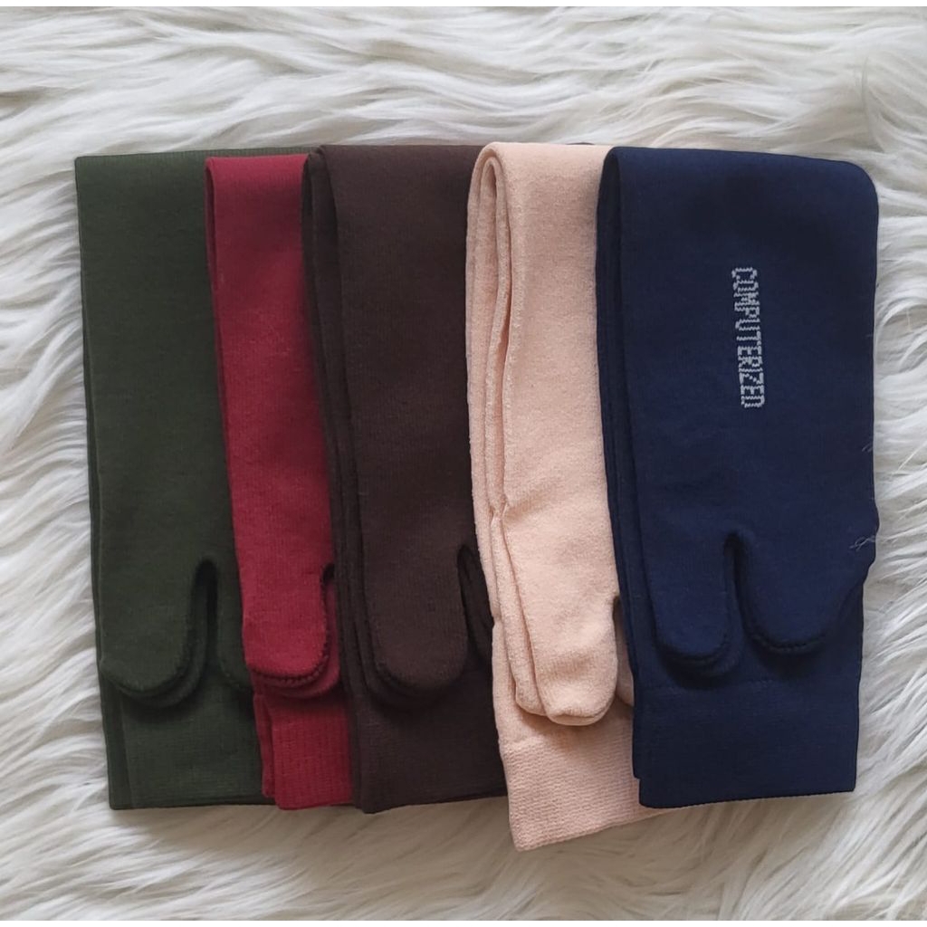 1 Lusin / 12 Pasang kaos kaki jempol nilon polos wanita muslimah dewasa