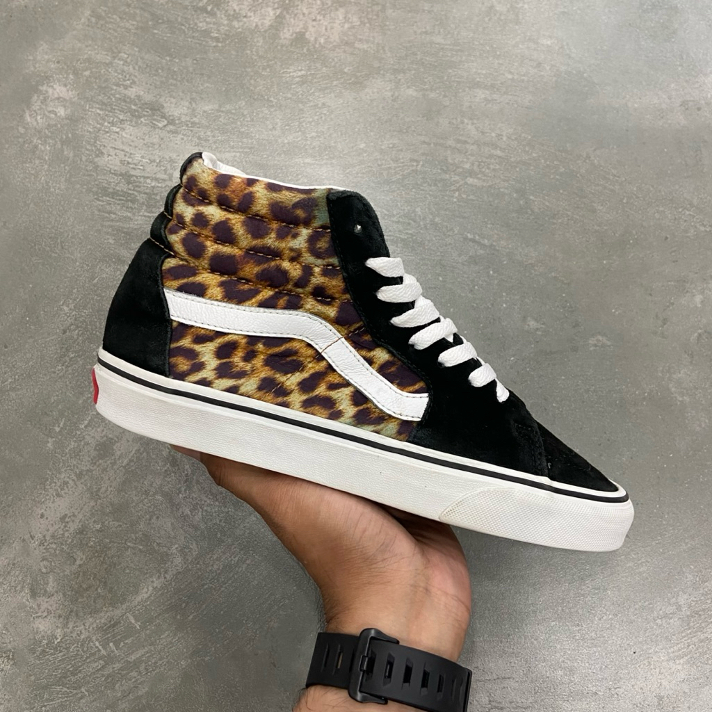 [Size 39] Rare Vans Sk8-Hi Leopard Black True White (VN0A4U3C3I6) Second Original Kondisi Mulus Nomi