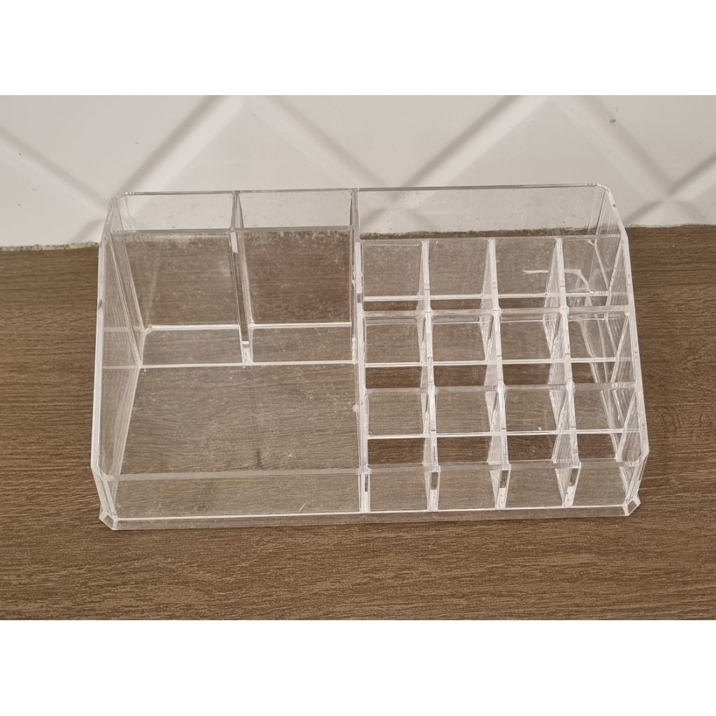 Organizer Wadah Akrilik Kosmetik Skincare Make Up