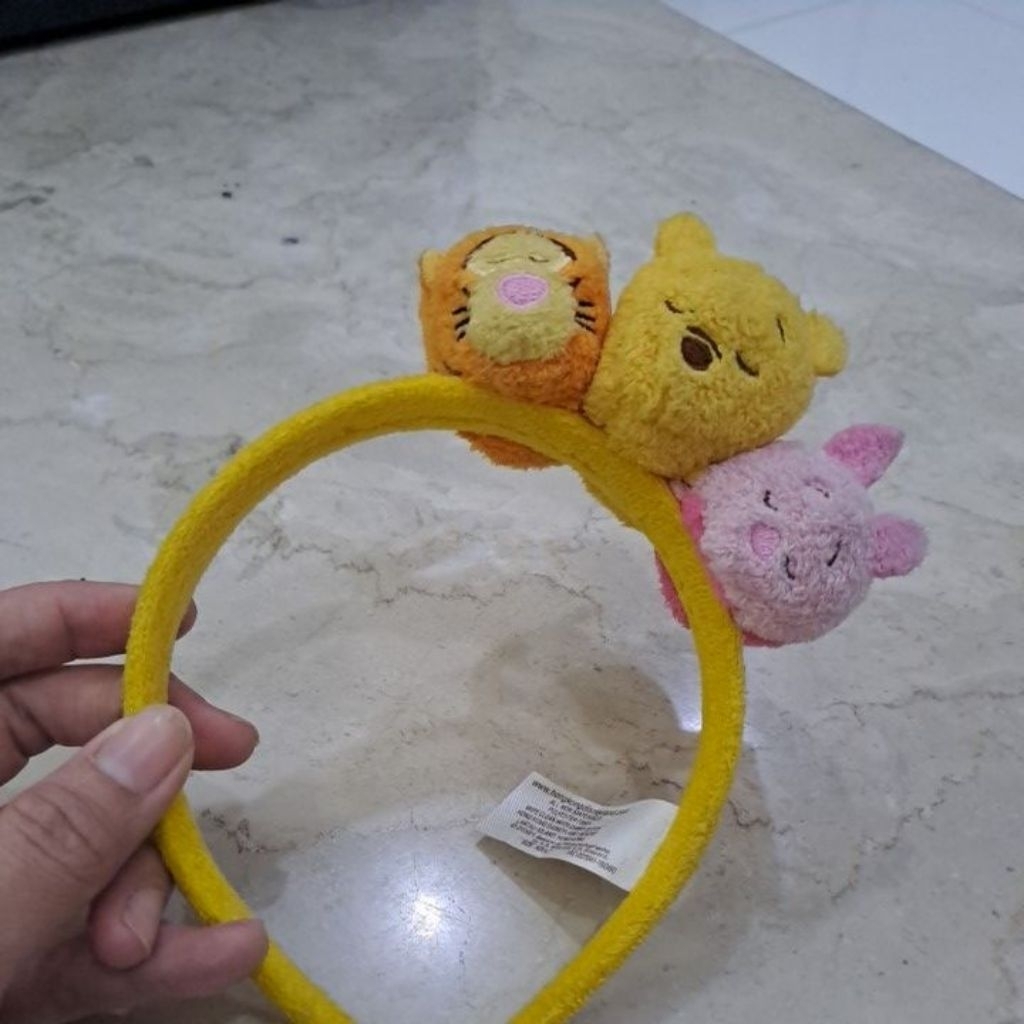 bando anak tsum tsum disney pooh disneyland ex display