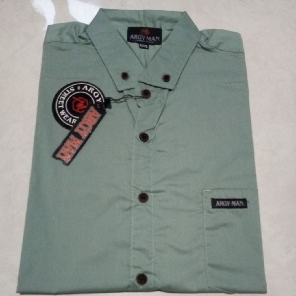 Kemeja Pria Denim Lengan Pendek