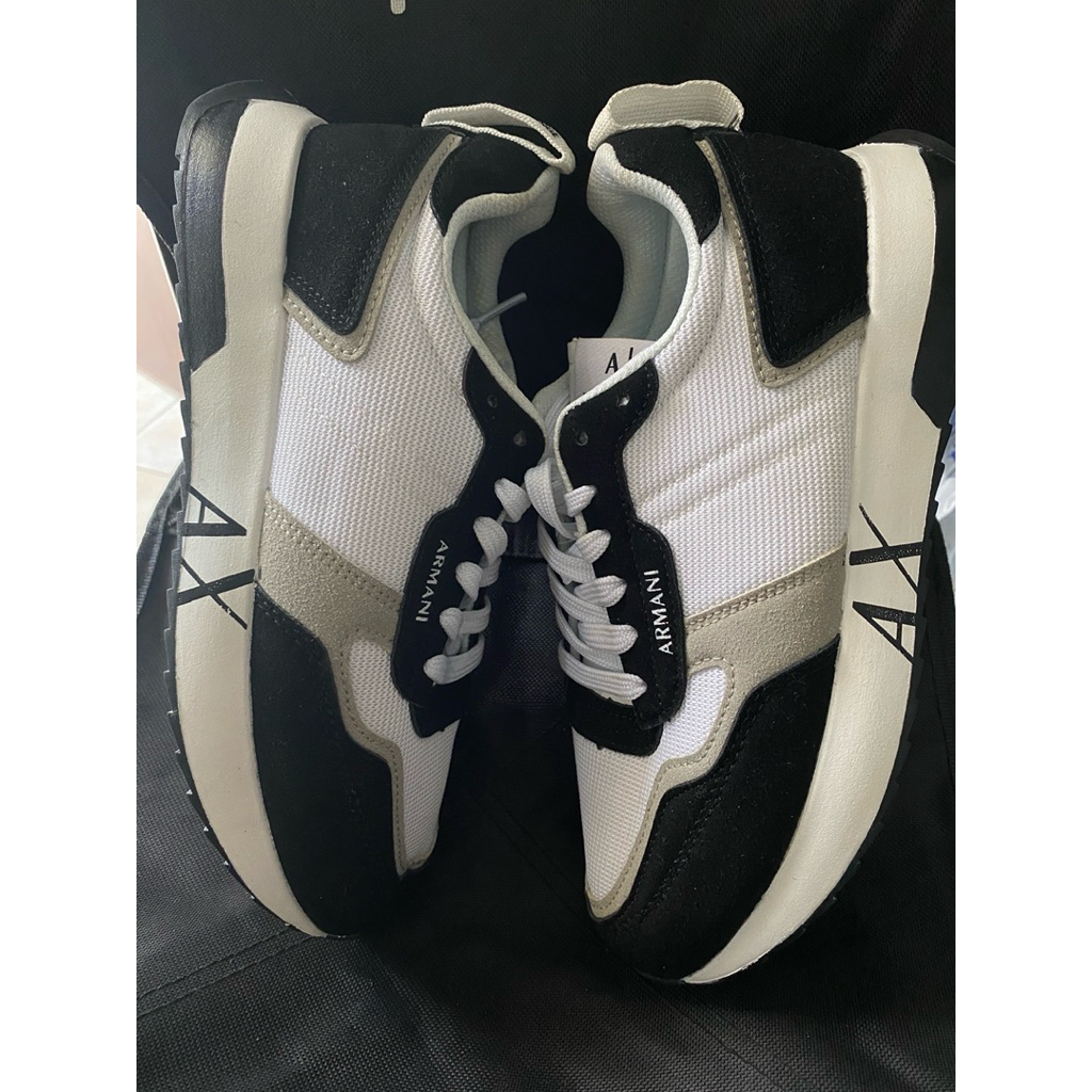 sepatu  ARMANI EXCHANGE