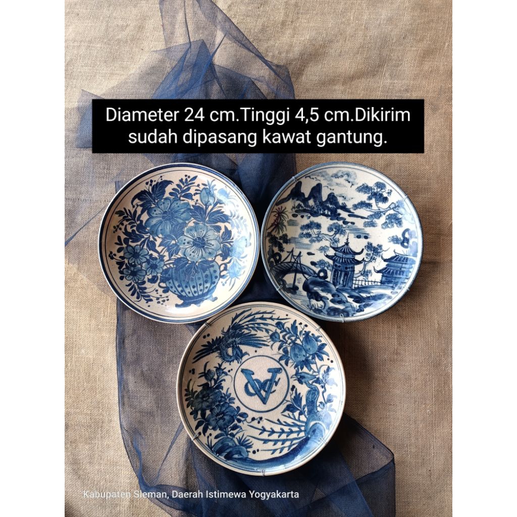 Diameter 24 cm an 3 buah piring gantung keramik lukis biru putih gambar bunga / pemandangan china / 
