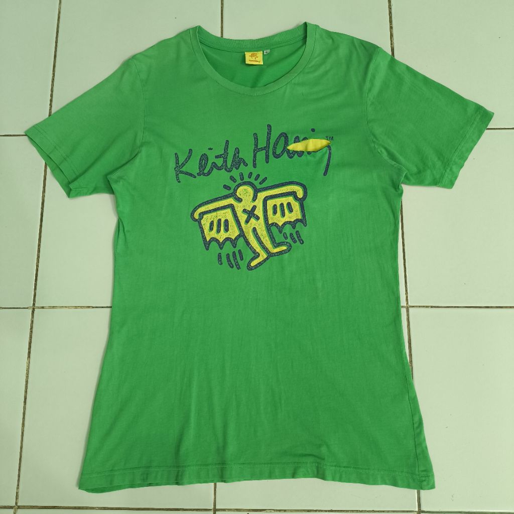 Kaos Uniqlo x Keith Haring Vintage preloved
