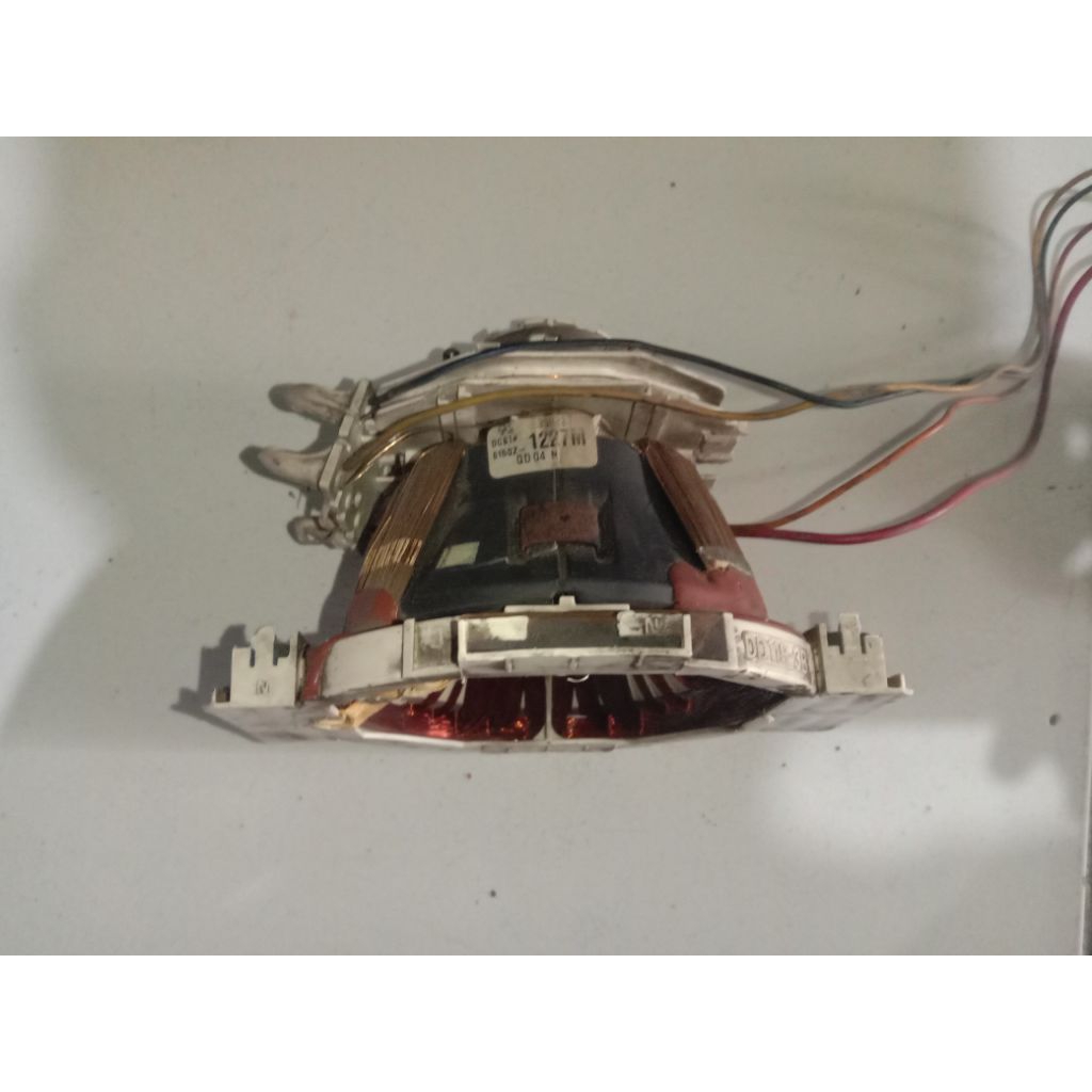 konde yoke tv 6150Z-1227M