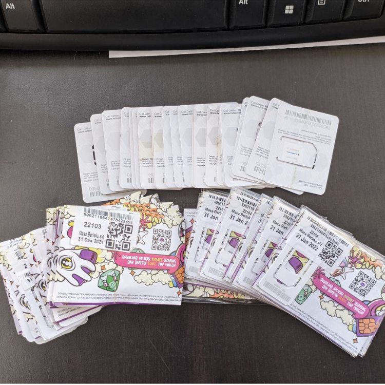 SIMCARD MATI BEKAS CHIP KARTU PERDANA BAHAN BERKARYA MINIATUR