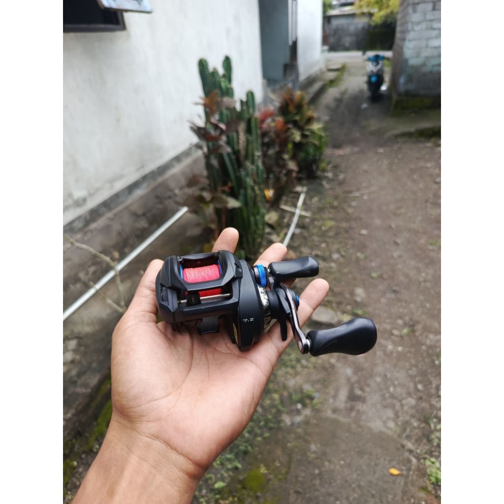 Rell Shimano SLX DC 151HG