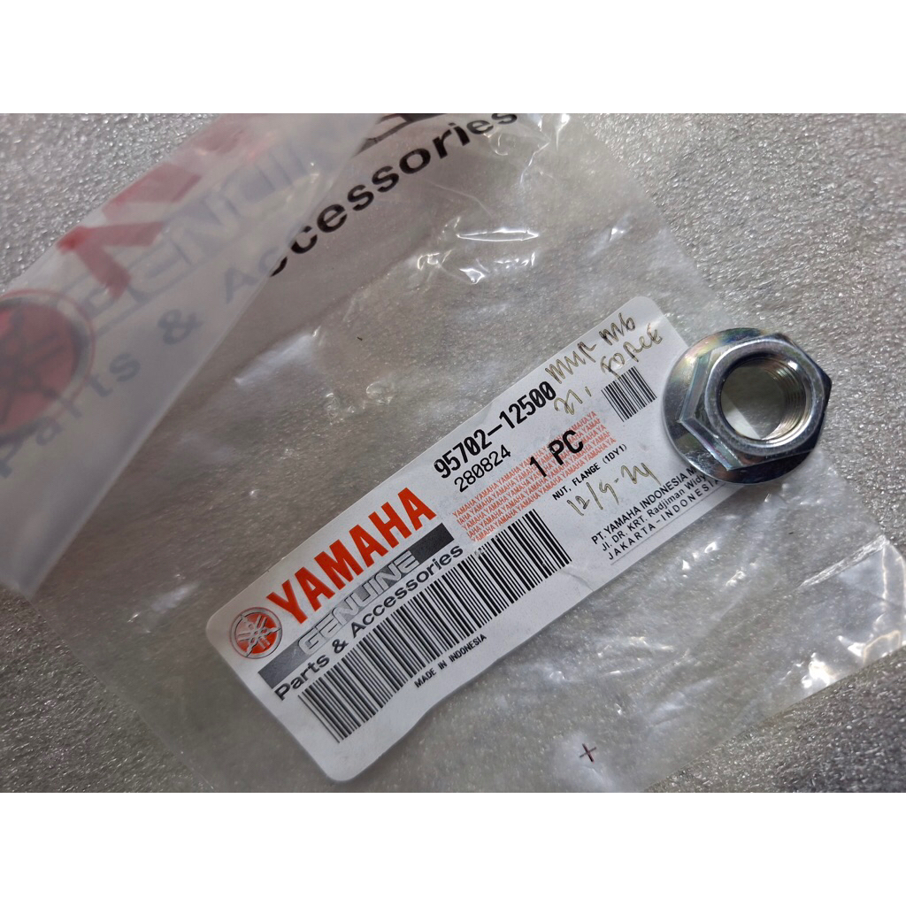 NUT FLANGE MUR MAGNET MAHNIT 95702-12500 MXKING VIXION NVA R15 V2 V3 YAMAHA ORIGINAL YGP