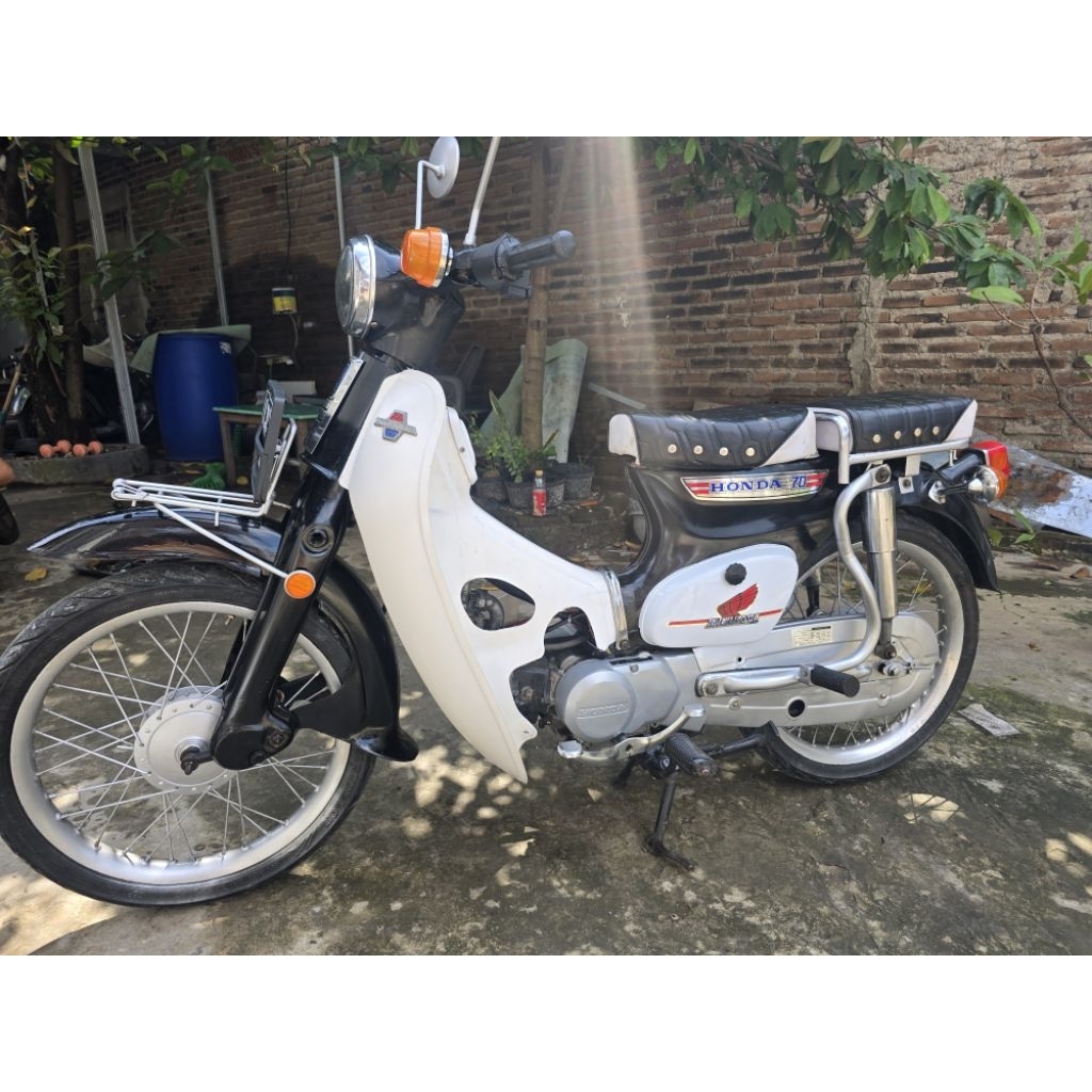Motor bekas C70 | honda C70 | motor santai honda c70