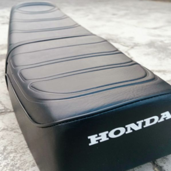 JOK HONDA WIN 100-SPON JOK WIN-BUSA SPON JOK MOTOR HONDA WIN ORI