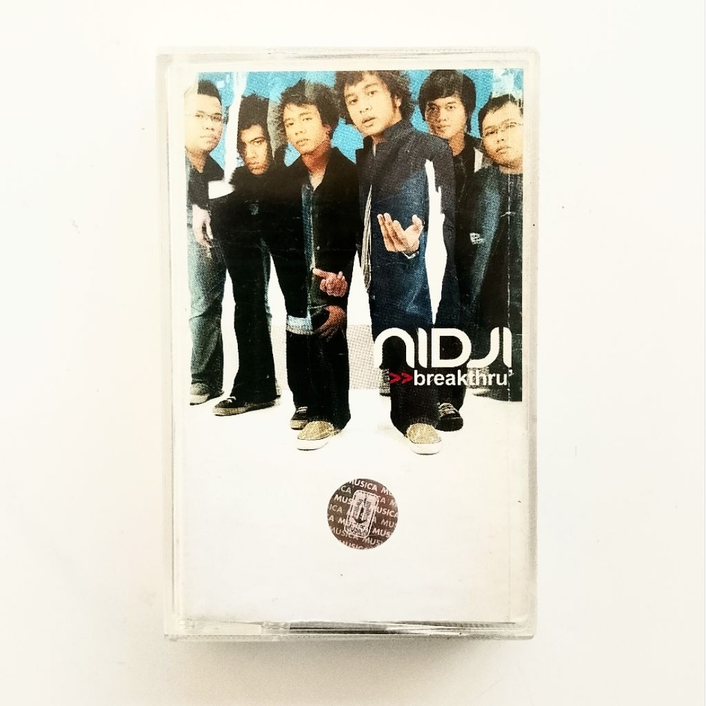 Kaset Nidji album Breakthru'