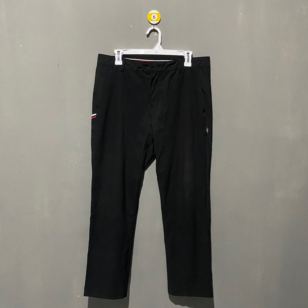 Celana Formal Titleist Buat Kantoran Bahan melar dan dry ex (cepat kering)