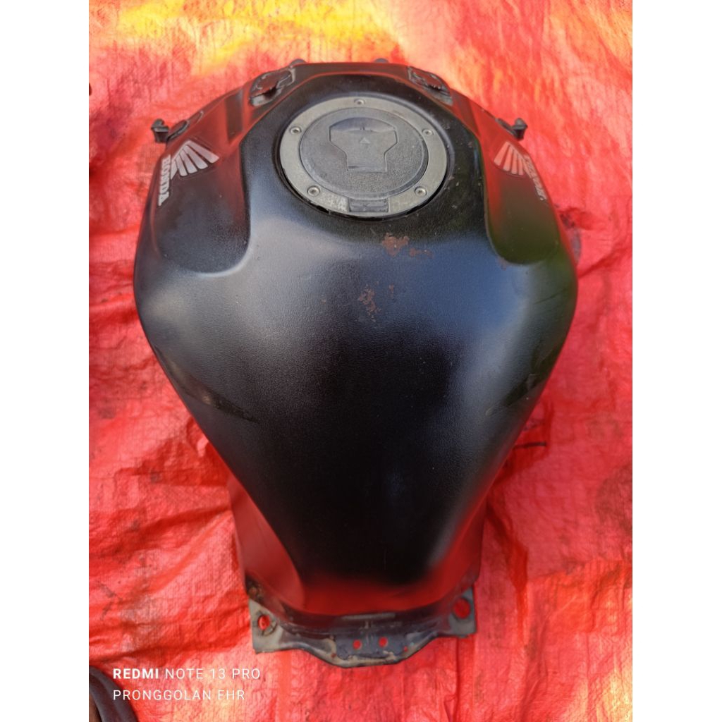 Tengki tangki CB150R LED 2016 K56 ORIGINAL