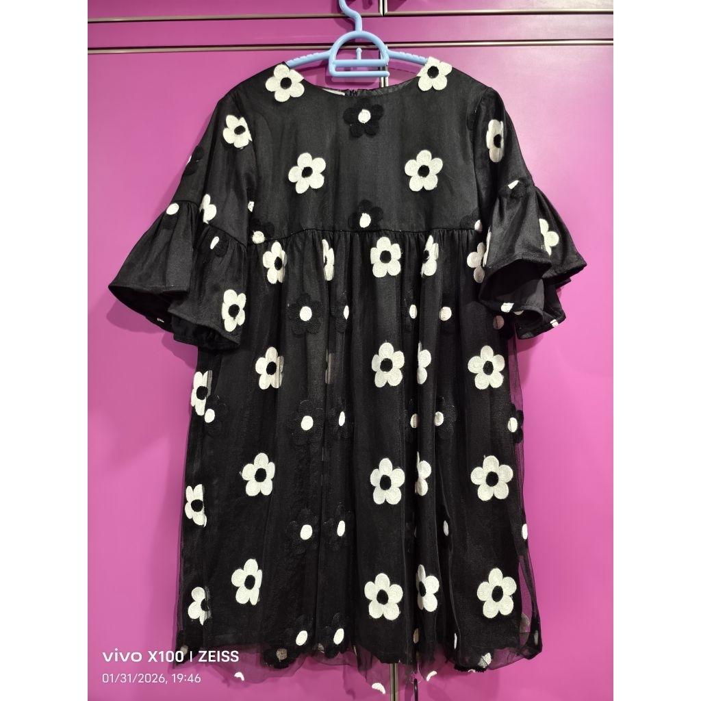 PRELOVED JOLIE CLOTHING BLACK FLOWER