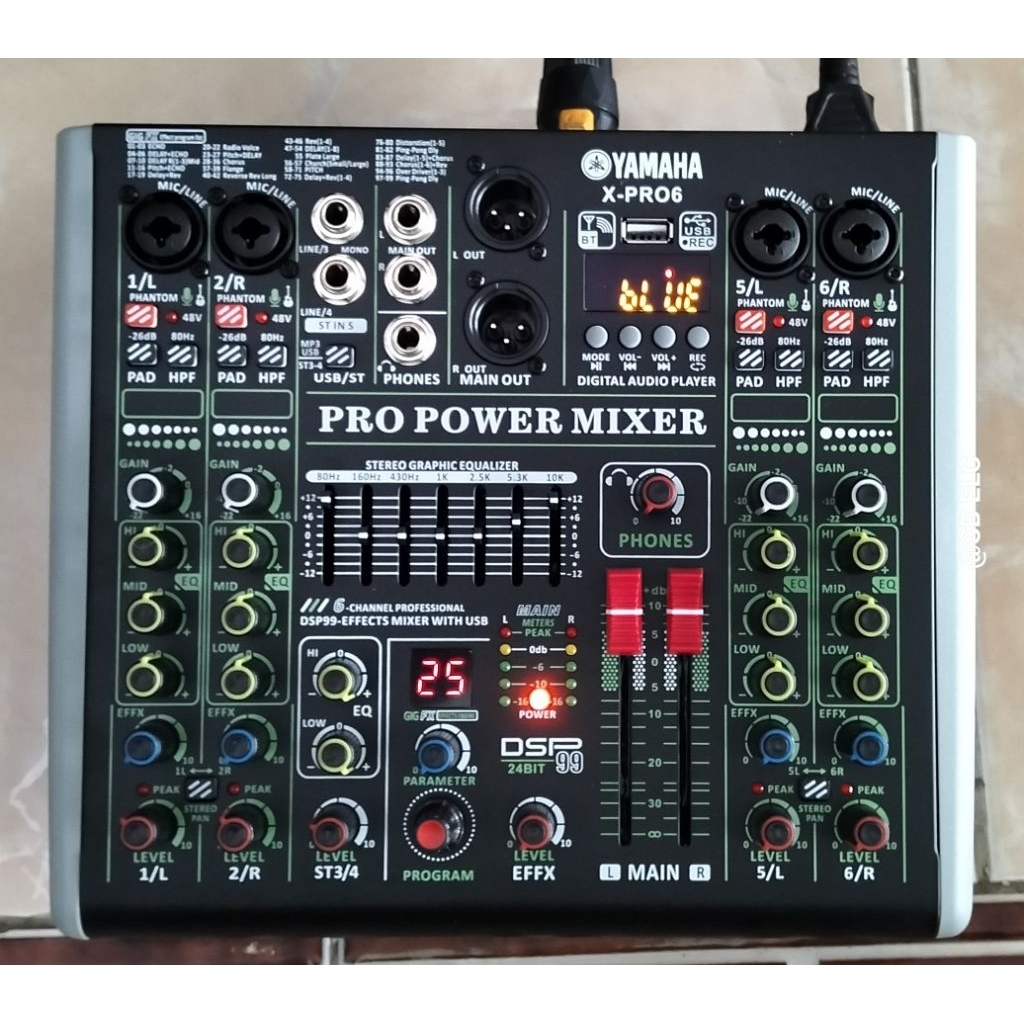 power mixer