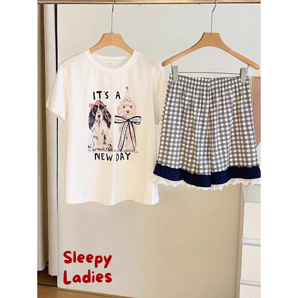 Dolly - Set Piyama Wanita Kaos Oversized Celana Pendek Kotak | Baju Tidur Katun Jumbo