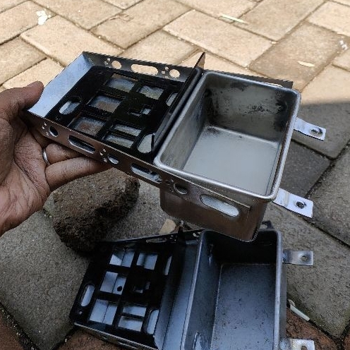 pangkon dudukan aki cb gl100 model aki beridiri set dudukan soket /pangkon aki cb gl100 press