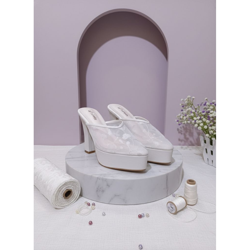 Syhafira - Selop  Pengantin Selop Wanita Safitri Heels 10 Cm Hak Tahu Putih
