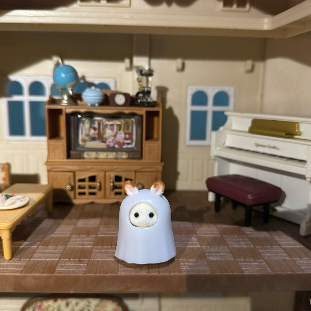 Sylvanian Families Premium Baby Figur