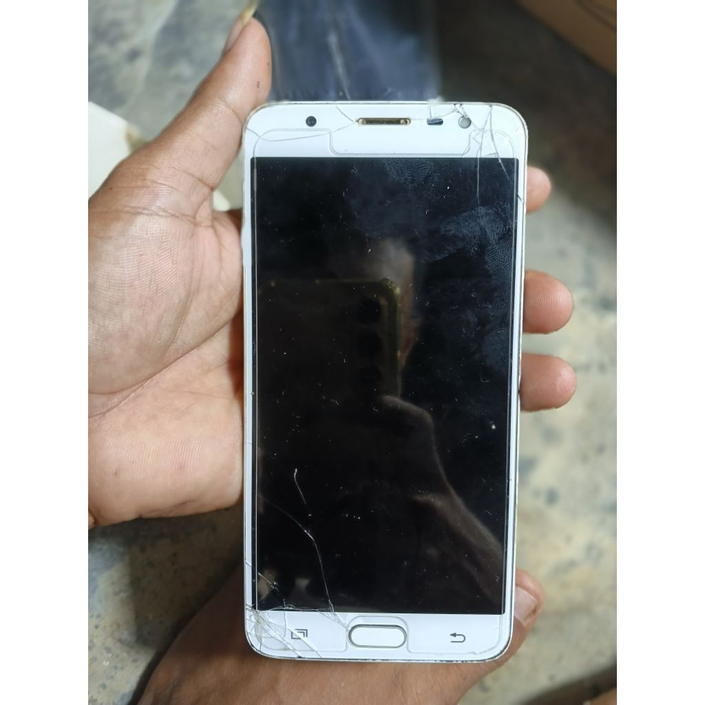 Samsung galaxy j7 prime matot