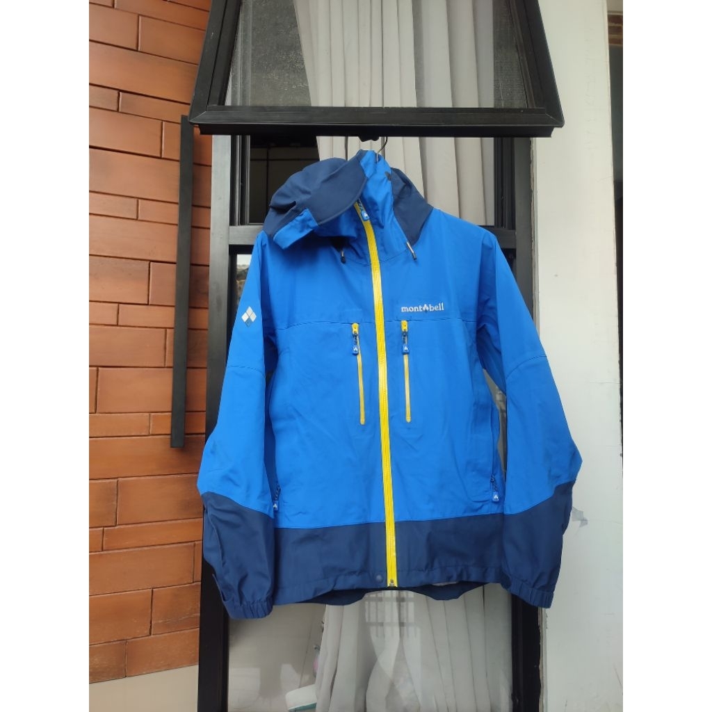 MontBell Cosmic