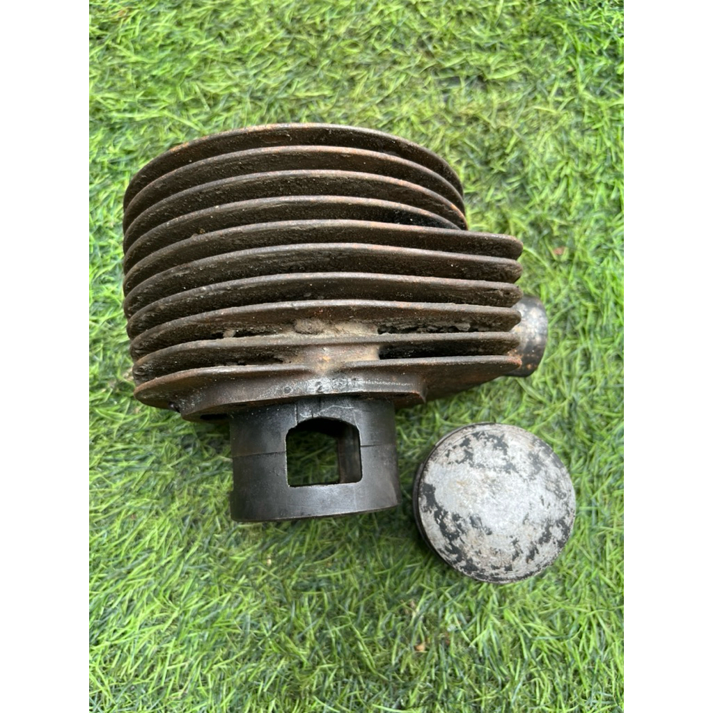 Blok vespa excel Lubang 3 original kode 2f