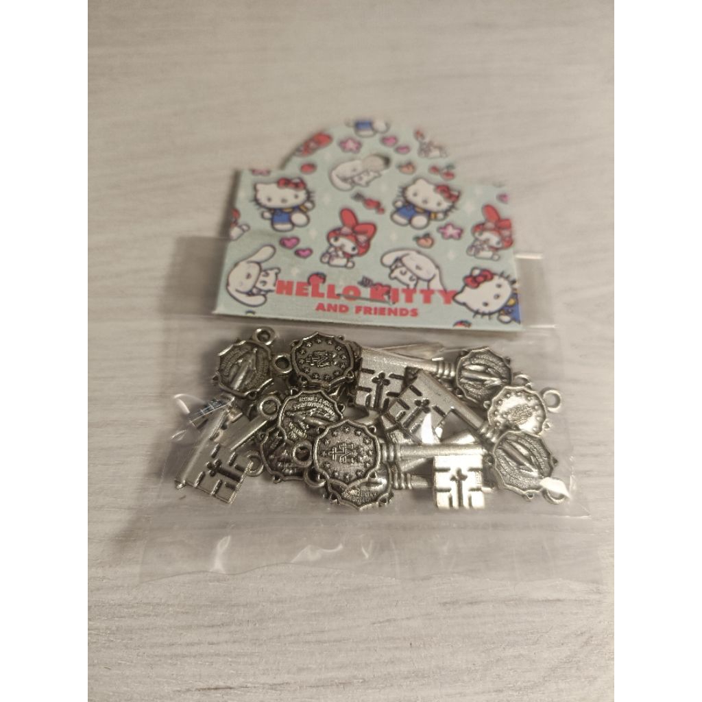 Liontin Benediktus Model Kunci C152 - Liontin Kunci - Liontin Benediktus