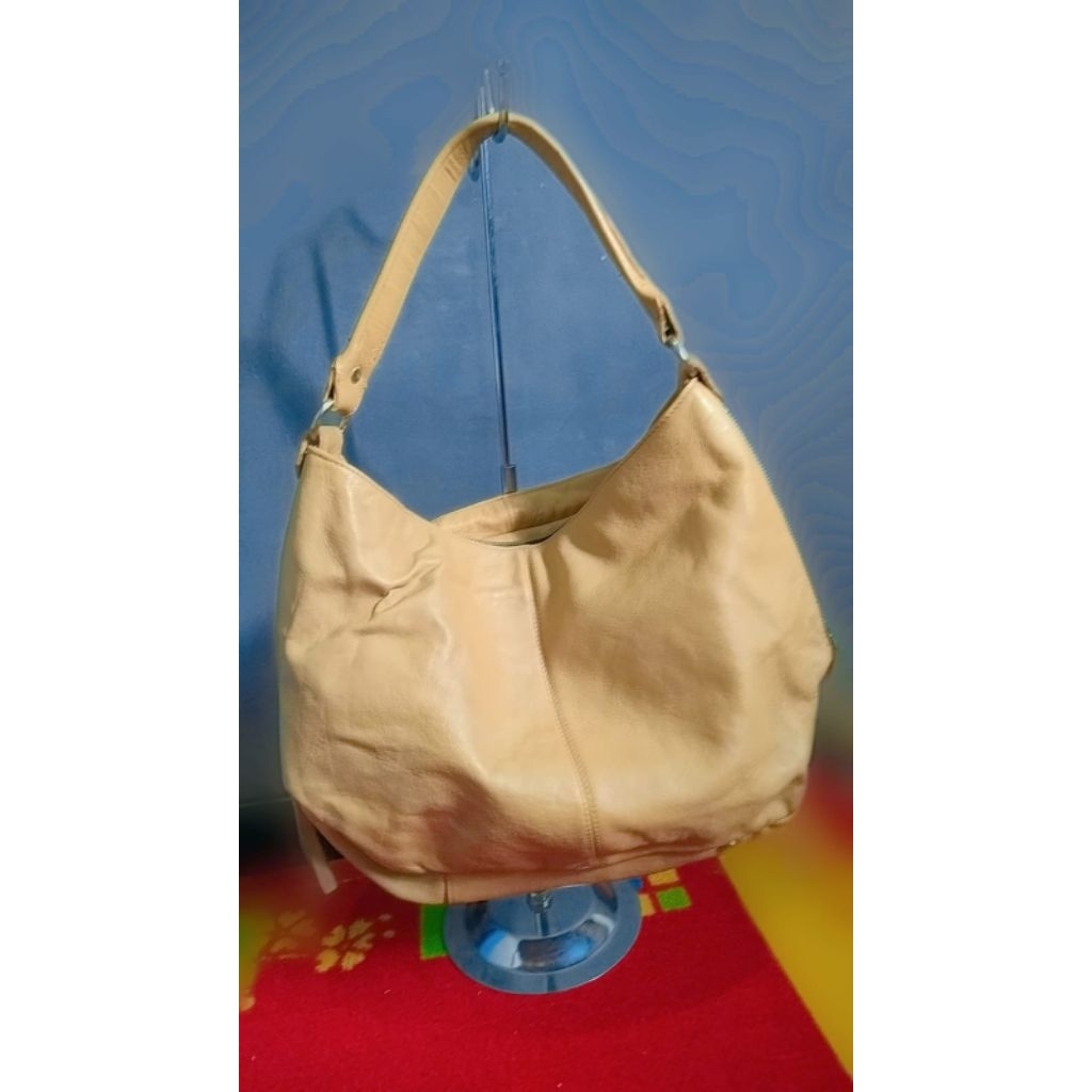Preloved Tas Hobo Wanita Kulit Asli