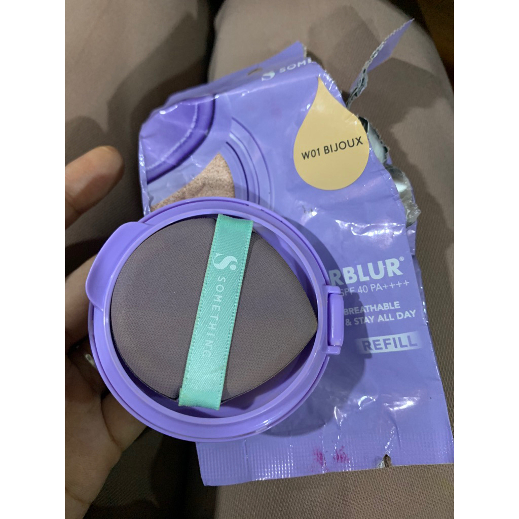 preloved reffil cushion somethinc coverblur