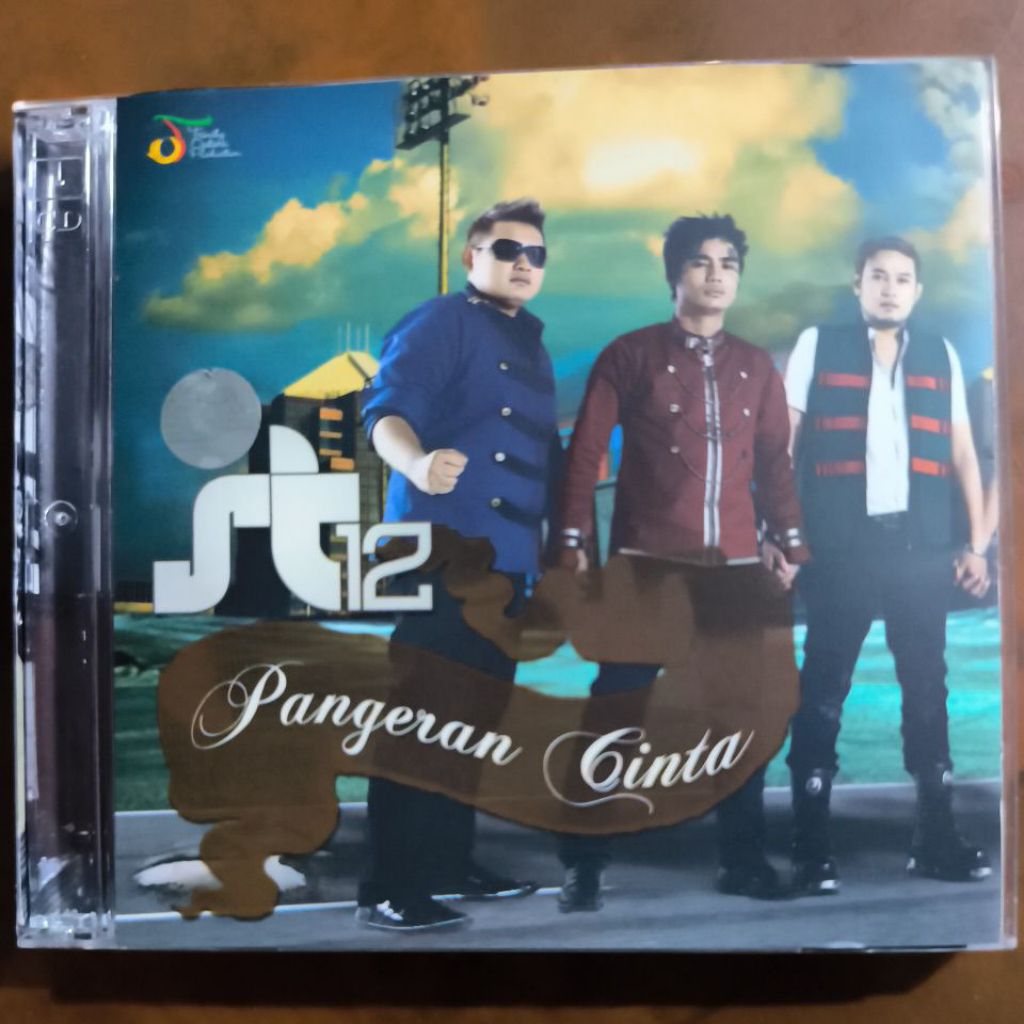 CD Musik ST12 Pangeran Cinta