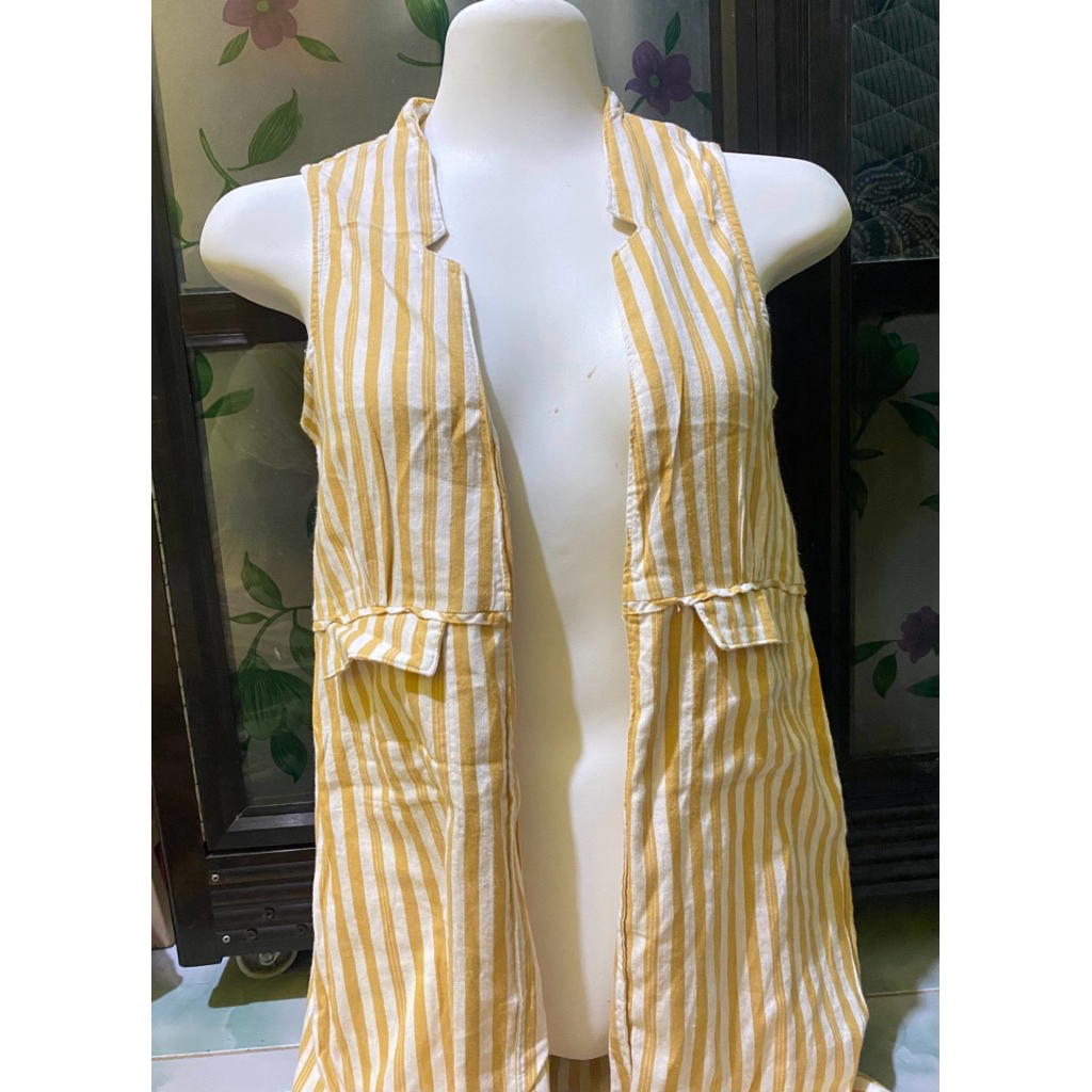 Preloved outer wanita branded