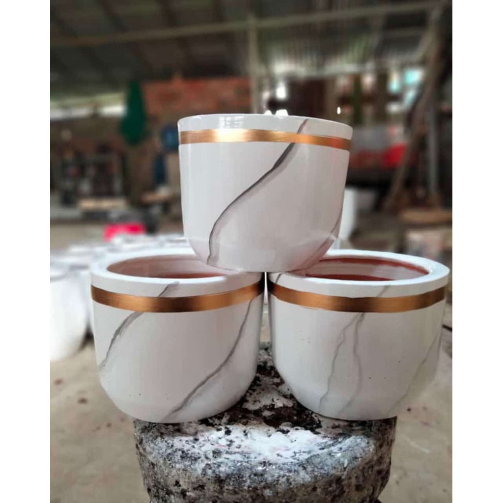 Pot gerabah tinggi 12 cm