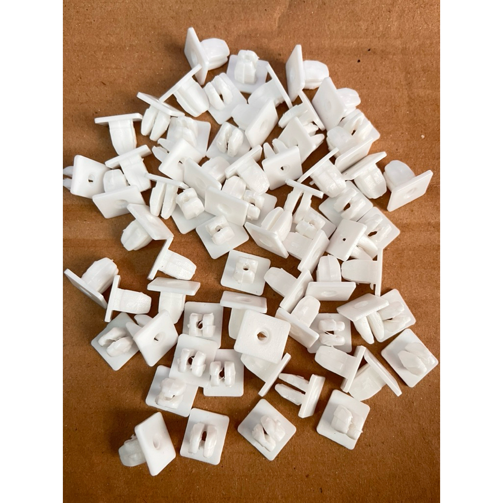 Kancing Lampu Besar Klip Dudukan Baut Besar L300