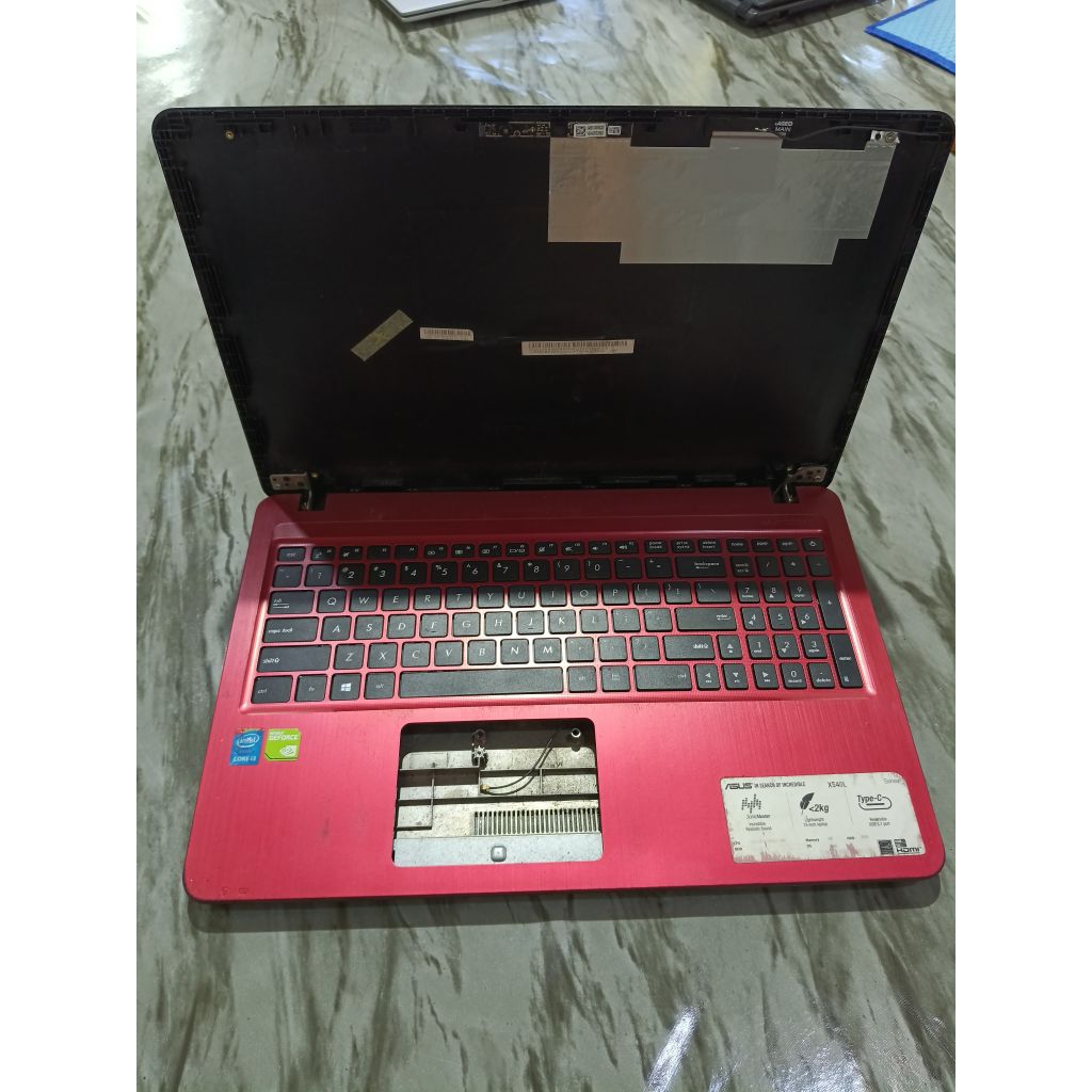 kesing cesing casing case laptop asus X540L
