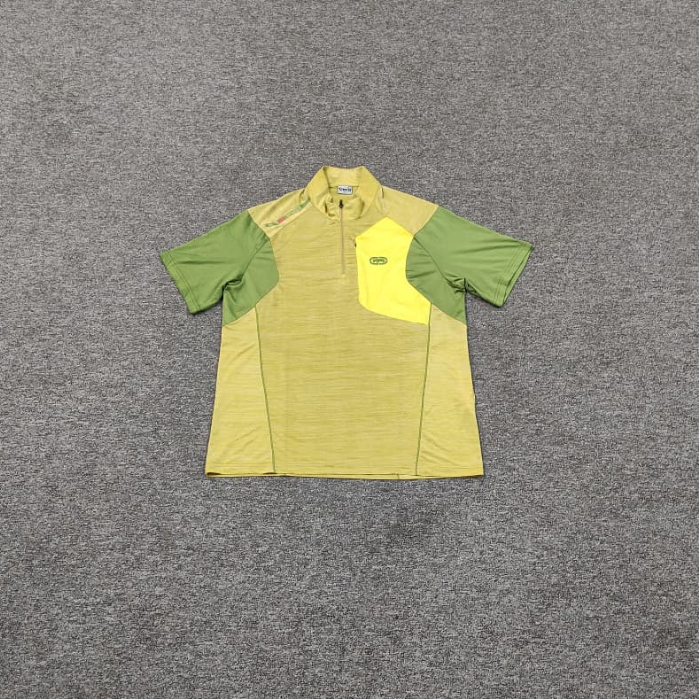 SIZE M Baselayer Kaos Outdoor Gunung Lari Sepeda Olahraga ECO PRIA