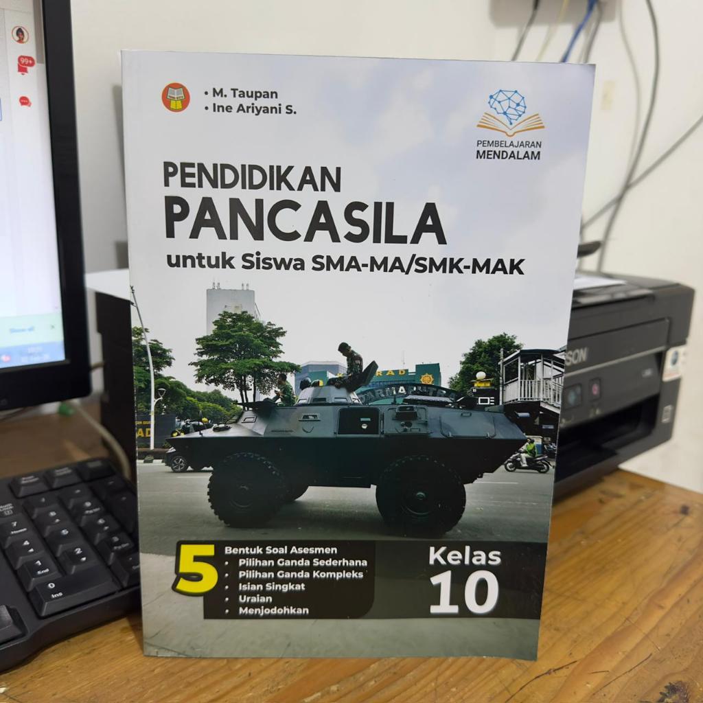 BUKU PAKET PKN - PENDIDIKAN PANCASILA UNTUK SISWA SMA-MA/SMK-MAK KELAS 10 (PEMBELAJARAN MENDALAM) - 
